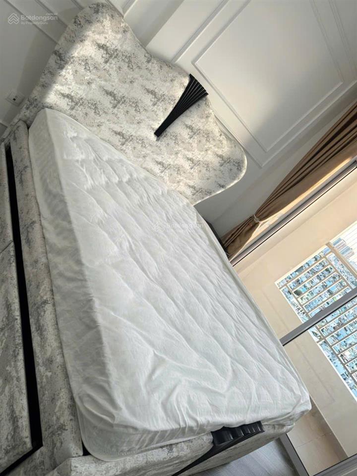 Cho thuê the prince phú nhuận  dt 72m2  2pn full nội thất 5 sao  giá tốt 25 triệu