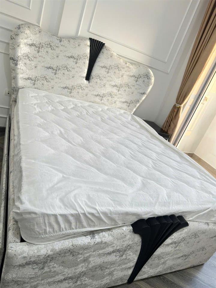 Cho thuê the prince phú nhuận  dt 72m2  2pn full nội thất 5 sao  giá tốt 25 triệu