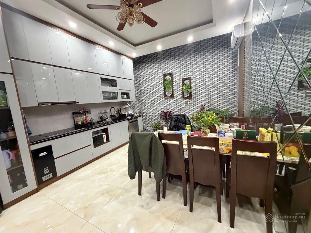 Bán nhà ngọc thụy  bồ đề  long biên . ngôi nhà chủ xây rất tâm huyết tỷ mỉ