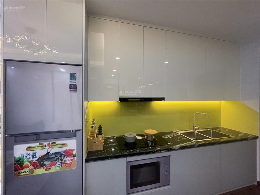 Cần bán nhanh căn 2pn tầng cao benhill  view hoàng hôn, giá từ 40 triệu/m2