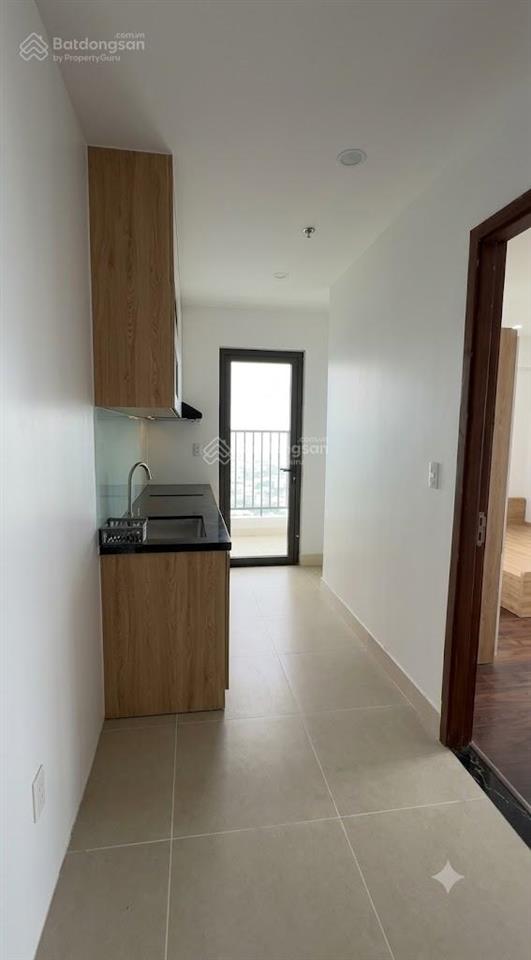 Cho thuê căn hộ b2207 3pn 2wc tầng 22 giá 13 triệu/tháng