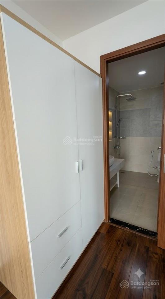 Cho thuê căn hộ b2207 3pn 2wc tầng 22 giá 13 triệu/tháng