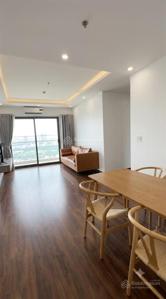 Cho thuê căn hộ b2207 3pn 2wc tầng 22 giá 13 triệu/tháng