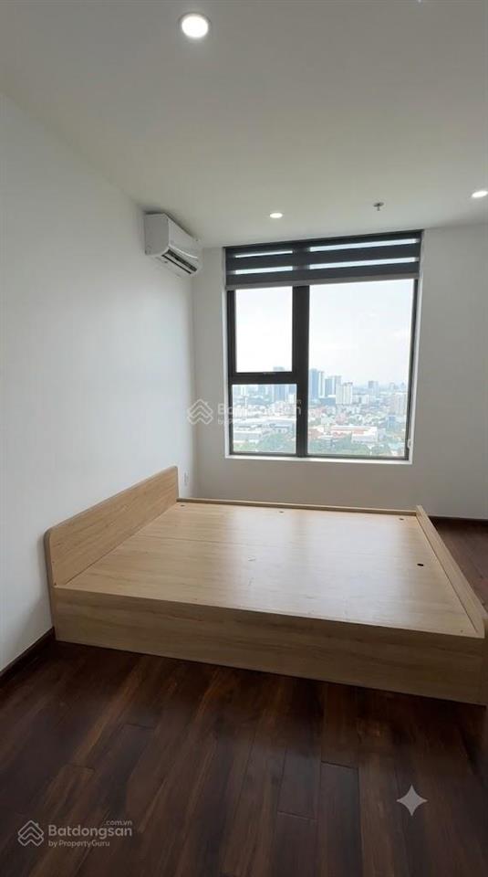 Cho thuê căn hộ b2207 3pn 2wc tầng 22 giá 13 triệu/tháng