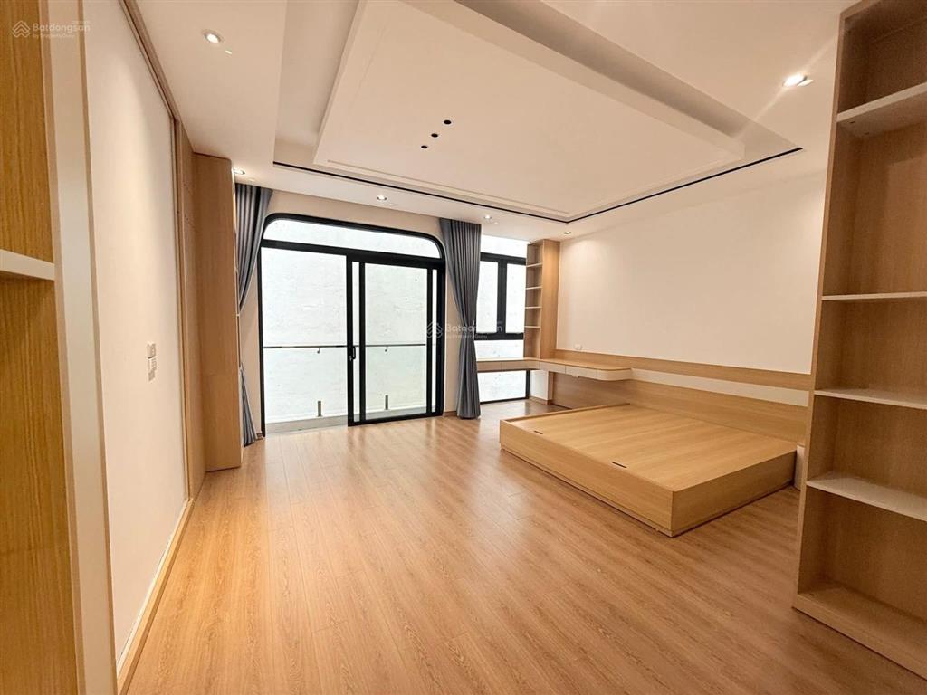 Bán nhà mới 5 tầng thang máy trung tâm hai bà trưng ngõ ô tô vừa ở vừa kinh doanh đẳng cấp
