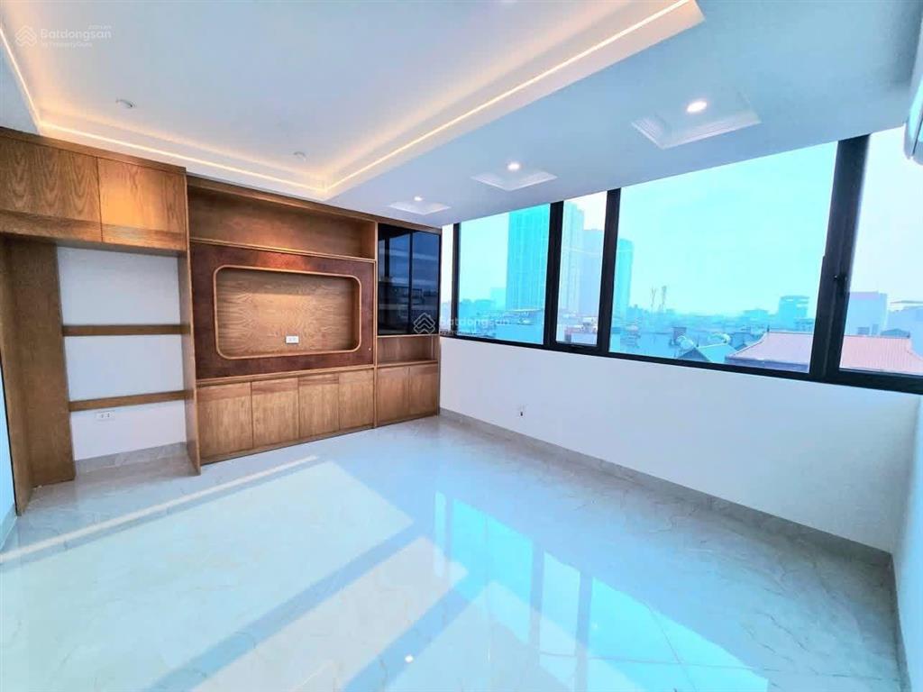 Bán nhà mới 5 tầng thang máy trung tâm hai bà trưng ngõ ô tô vừa ở vừa kinh doanh đẳng cấp
