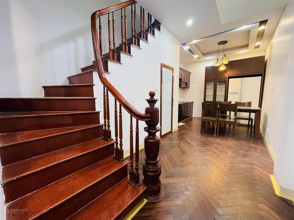 Bán nhà trung phụng đống đa 4 tầng nhà đẹp ở ngay ngõ thông kinh doanh cực đỉnh nhỉnh hơn 5 tỷ