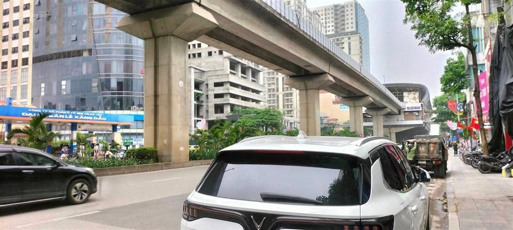 Bán nhà phố hào nam ô chợ dừa nhà đẹp dân xây thang máy 2 thoáng trung tâm đống đa, nhỉnh 12 tỷ