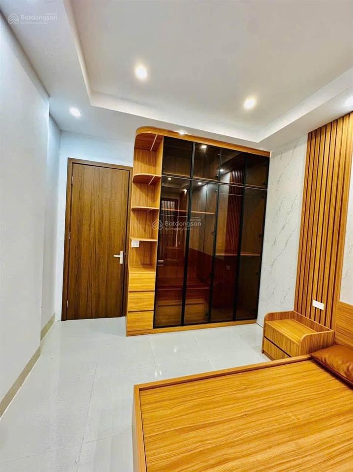 Tôi bán nhà phố tôn thất tùng  trường chinh 5t nhà đẹp ở ngay kinh doanh nhỉnh chỉ hơn 7 tỷ
