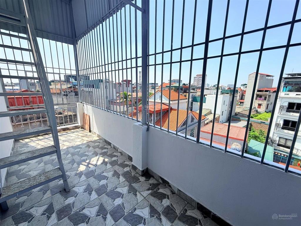 Tôi cần bán nhà phố tây sơn  đặng tiến đông đống đa gần ô tô 5t nhà mới đẹp ở ngay nhỉnh hơn 5 tỷ