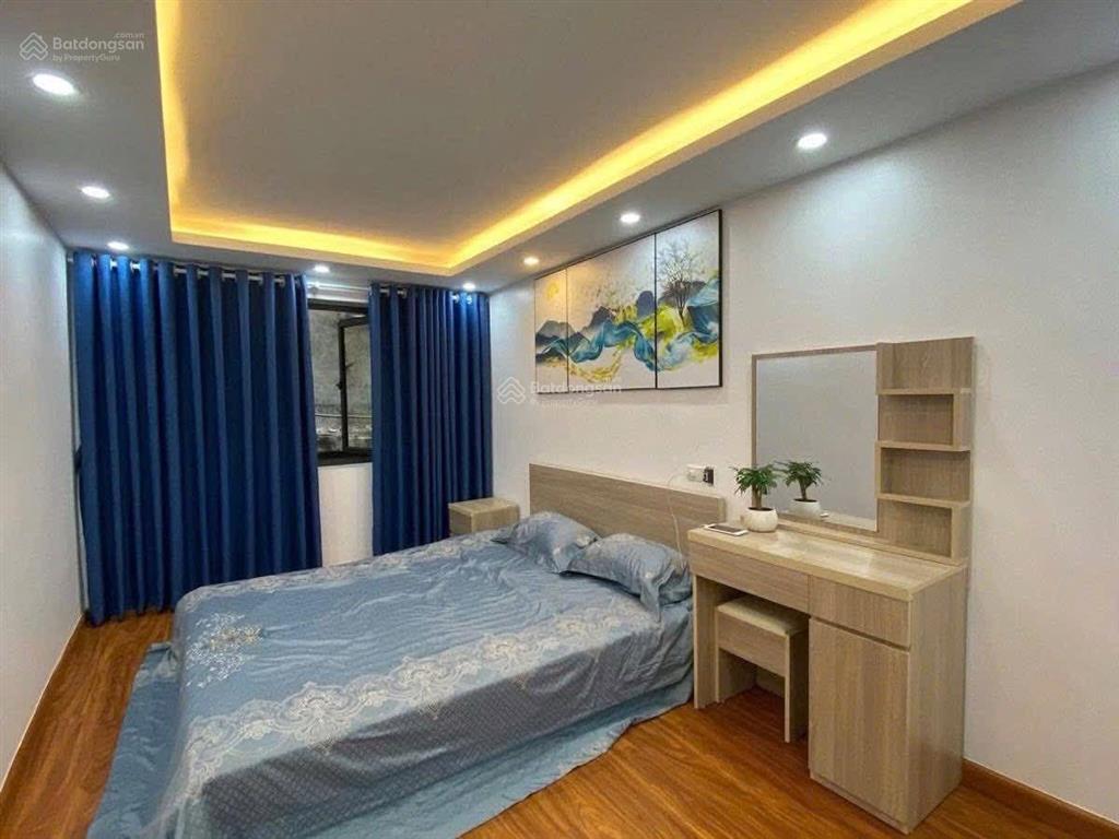 Tôi cần bán nhà phố nguyễn trãi  triều khúc thanh xuân 5t nhà đẹp ở ngay kinh doanh nhỉnh hơn 6tỷ