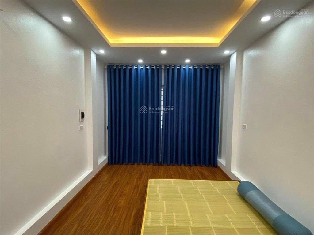 Tôi cần bán nhà phố nguyễn trãi  triều khúc thanh xuân 5t nhà đẹp ở ngay kinh doanh nhỉnh hơn 6tỷ