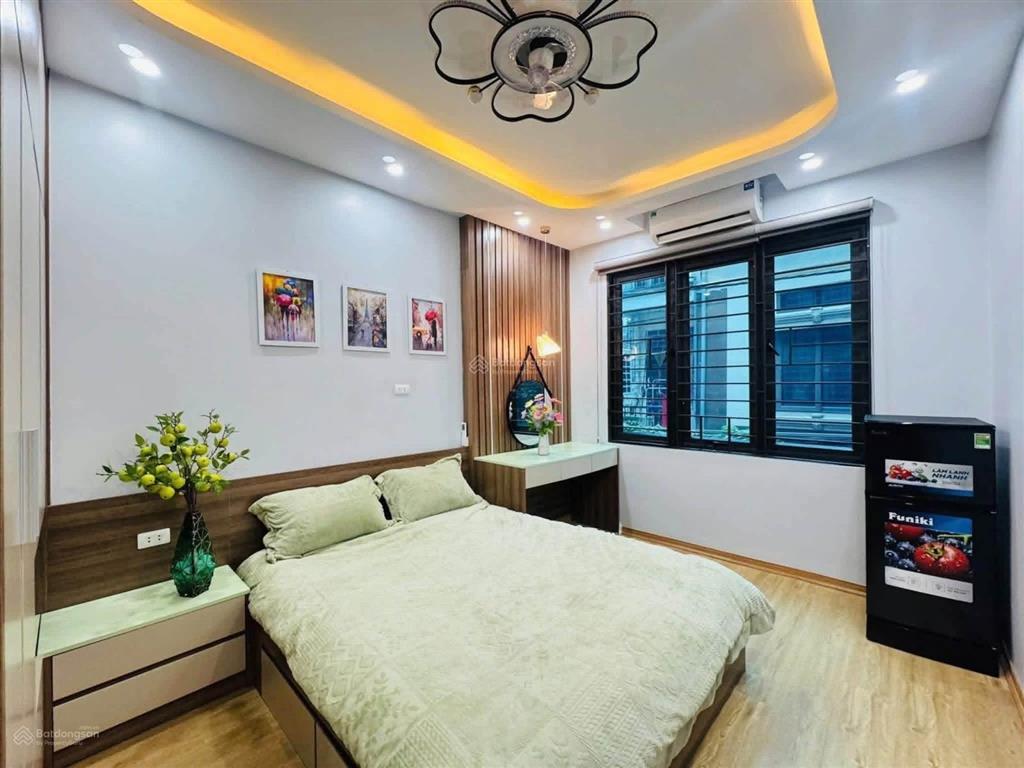 Tôi cần bán nhà phố nguyễn trãi giáp nhất thanh xuân 5t nhà đẹp ở ngay ô tô kinh doanh nhỉnh 10 tỷ