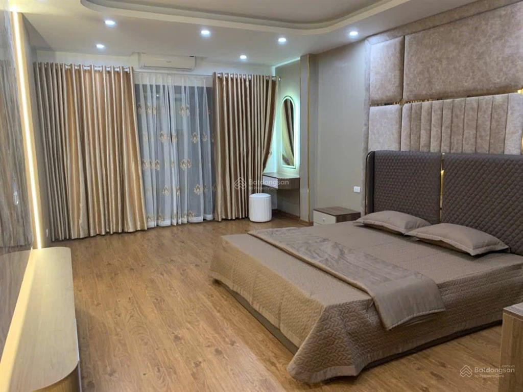 Bán nhà phố thanh nhàn ngõ quỳnh hai bà trưng 5t thang máy ô tô kinh doanh đỉnh cao nhỉnh 12 tỷ.