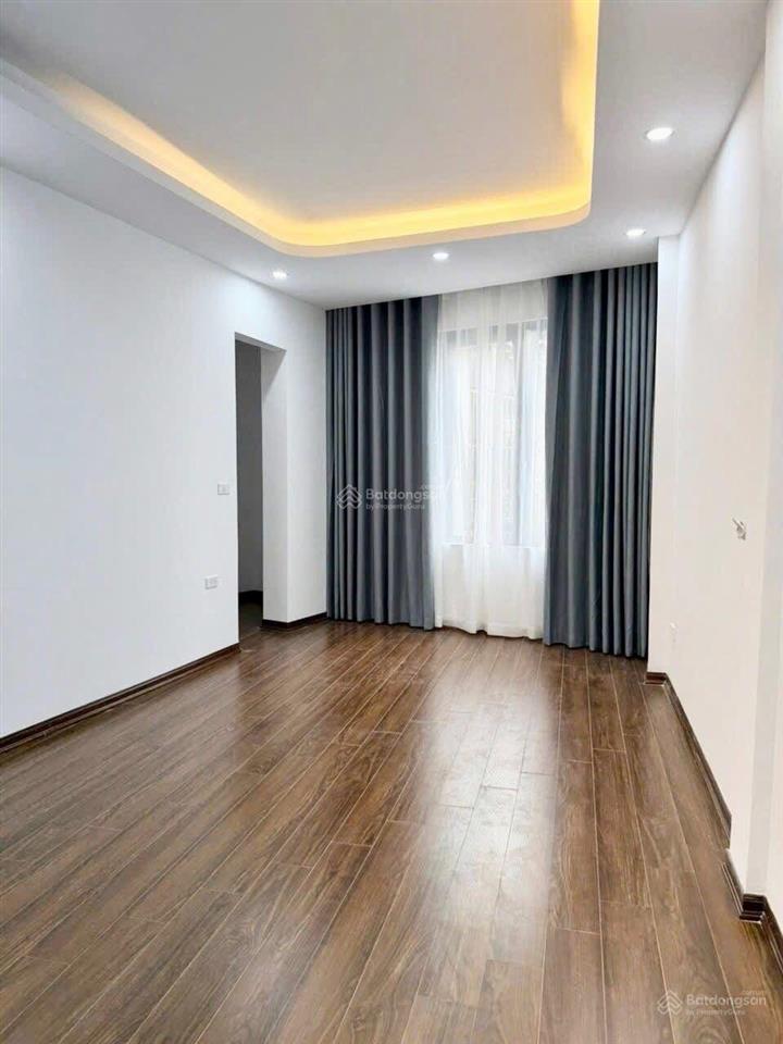 Tôi cần bán nhà phố quan nhân  vũ trọng phụng 5t ô tô kinh doanh nhà xây mới ở ngay nhỉnh 8 tỷ