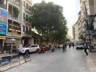 Tôi bán nhà phố khâm thiên  văn chương đống đa 6t thang máy nhà đẹp ở ngay gần ô tô nhỉnh 12 tỷ