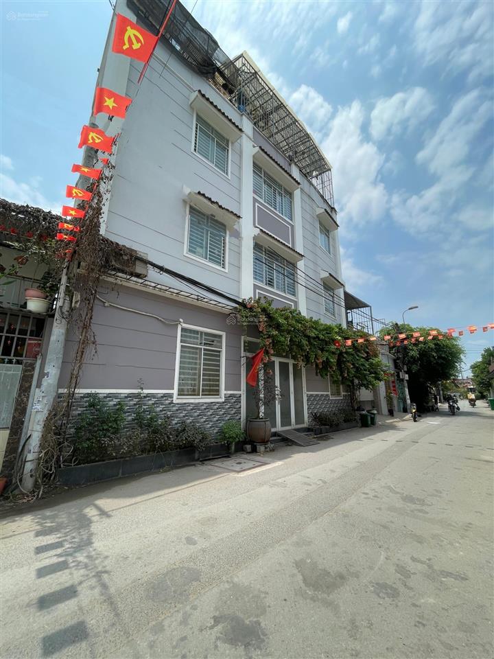 Nhà 3 tầng mặt tiền kd, chiều ngang siêu lớn 11m, khu bv lê văn thịnh q2, vừa kd vừa để ở.