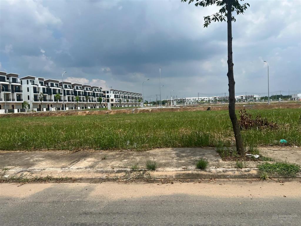 Đất nền long hậu  the 826ec cơ hội đầu tư f0, shr. ngân hàng hỗ trợ 70% ưu đãi 0%ls