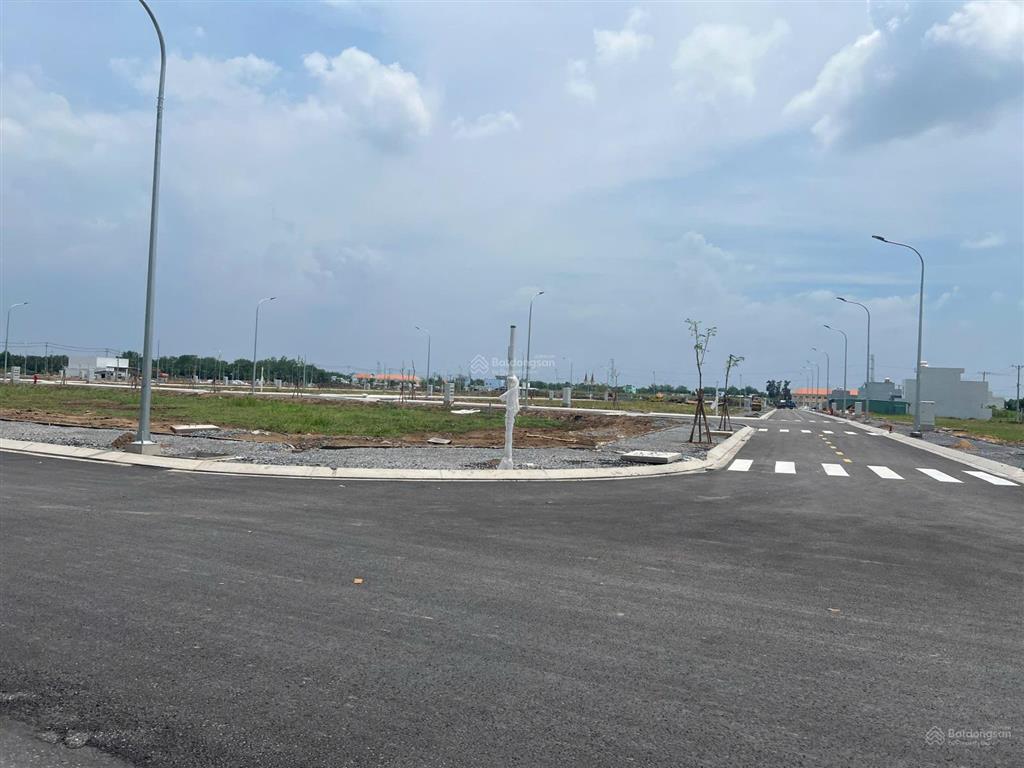 Đất nền long hậu  the 826ec cơ hội đầu tư f0, shr. ngân hàng hỗ trợ 70% ưu đãi 0%ls