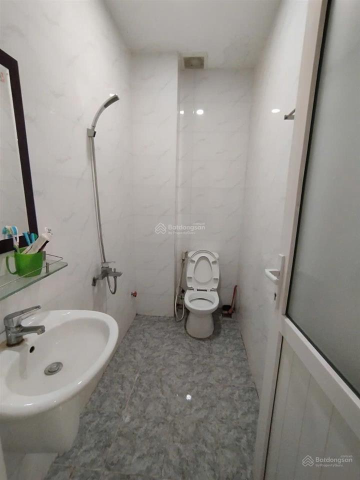 Phòng trọ điều hoà tân phú giá rẻ 3tr2/tháng 25m2 wc riêng giờ giấc tự do gần trường chinh