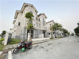 Chính chủ gửi bán căn biệt thự 135m2 , tại vsip từ sơn , bắc ninh , giá tốt 0835 948 ***