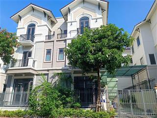 Em thuỷ bán biệt thự 135m2 giá tốt nhất thị trường