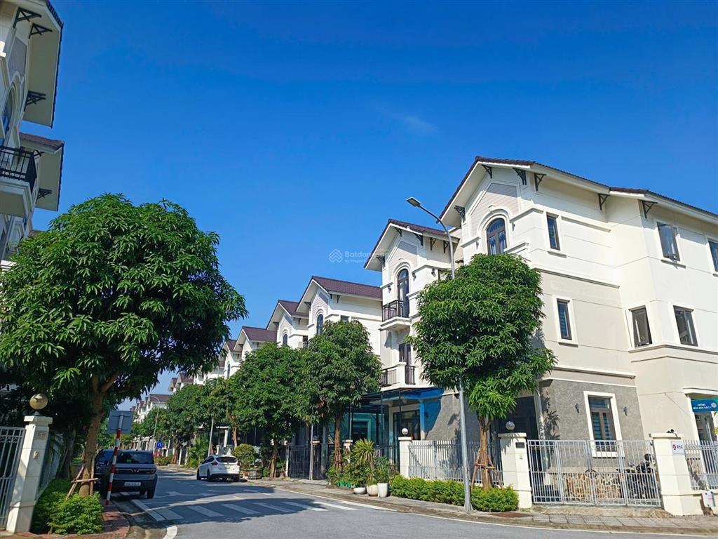 Em thuỷ bán biệt thự 135m2 giá tốt nhất thị trường