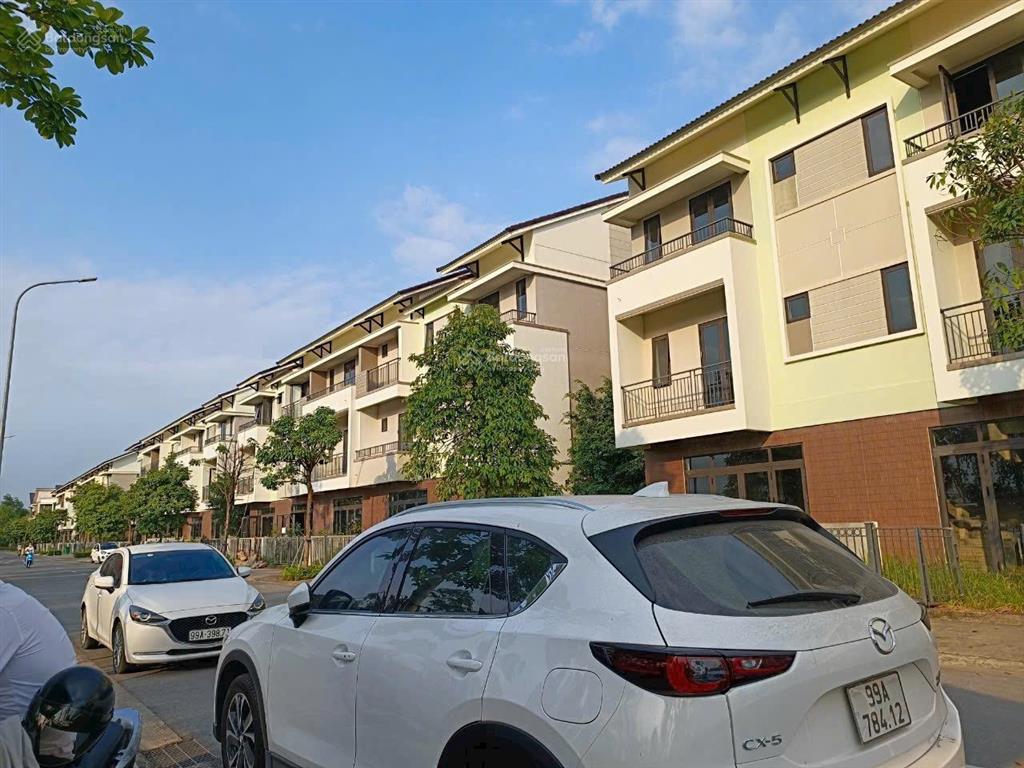 Shophou 90m2 wieu sông hướng tây , tại centa city vsip bắc ninh
