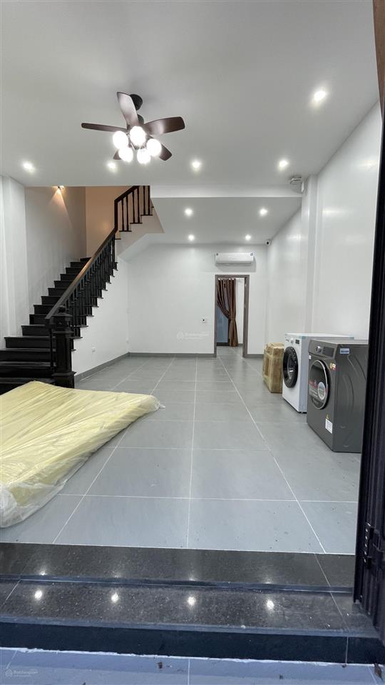 Cho thuê shophouse đẹp xuất sắc tại centa diamond, 20 triệu, 75m2