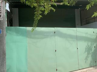 Qsdđ và qsh nhà ở thuộc tđ số 511, tbđ số 32 tại 823 huỳnh tấn phát, x. phú xuân, h. nhà bè