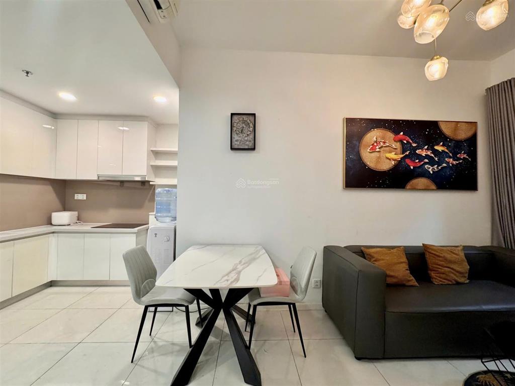 Cho thuê 02 phòng ngủ masteri an phú, nội thất đầy đủ, nhà đẹp giá chỉ 20 triệu,  0903 231 ***