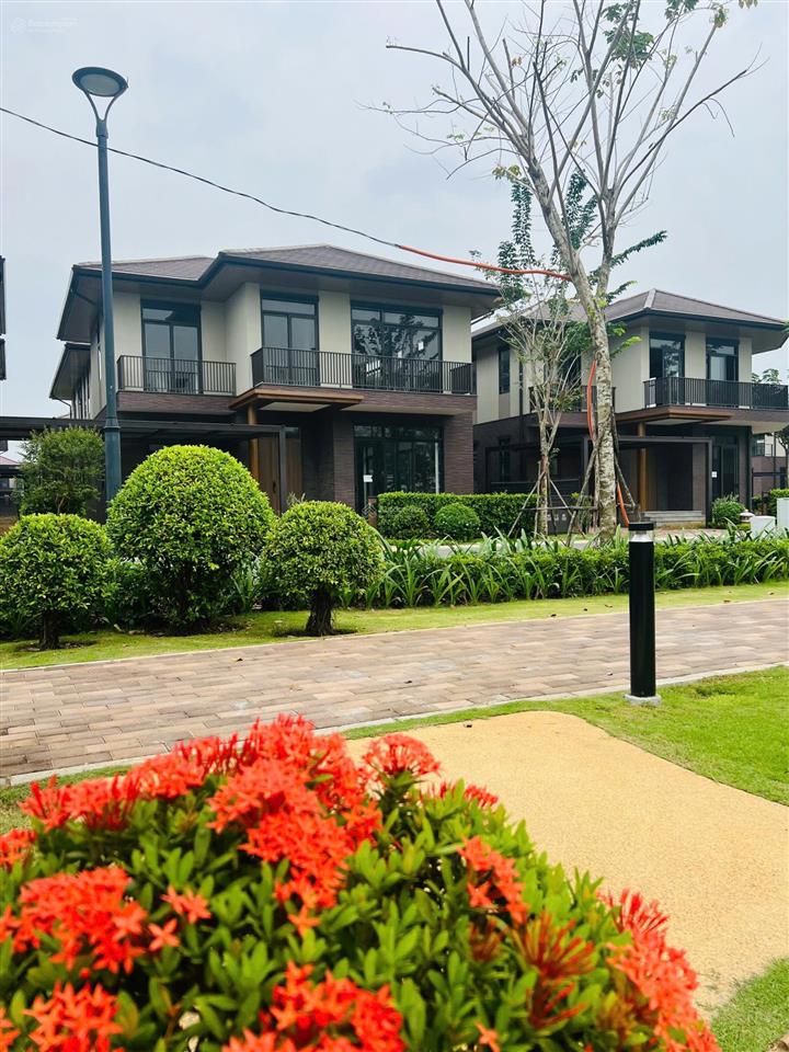 Bán biệt thự đơn lập khu compound ck lên đến 30%  giá chỉ 15,1 tỷ nhận nhà ngay  0914 922 ***