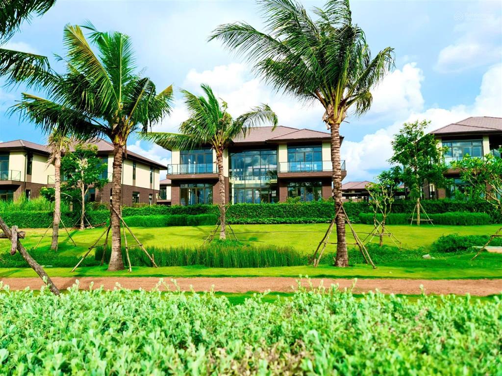 Bán biệt thự đơn lập khu compound ck lên đến 30%  giá chỉ 15,1 tỷ nhận nhà ngay  0914 922 ***
