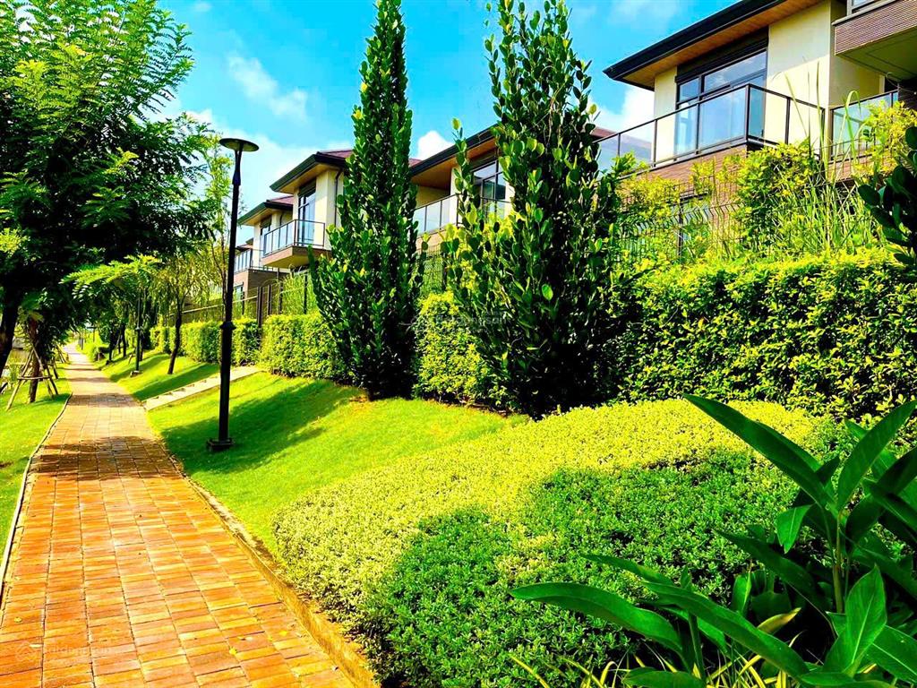 Bán biệt thự đơn lập khu compound ck lên đến 30%  giá chỉ 15,1 tỷ nhận nhà ngay  0914 922 ***