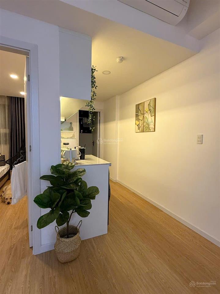 Bán cc city tower, 1,35 tỷ, 50m2, 1pn, 1wc, hướng nam, bắc