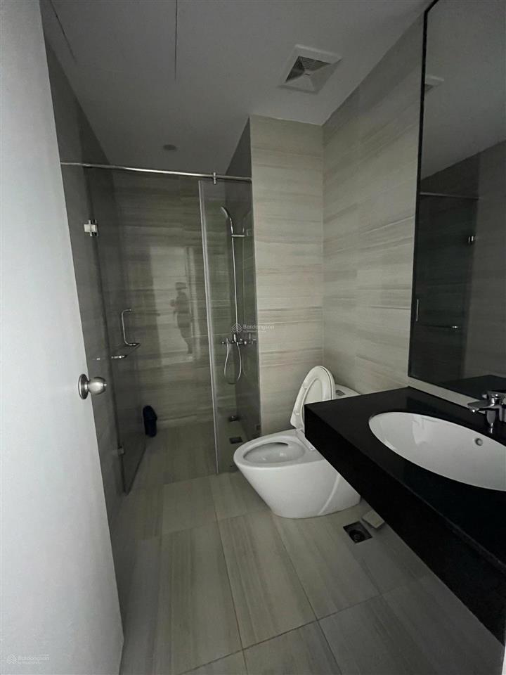 Cho thuê cc đẹp tại the emerald golf view, 7 triệu, 70m2, 2pn, 2wc, nhiều tiện ích