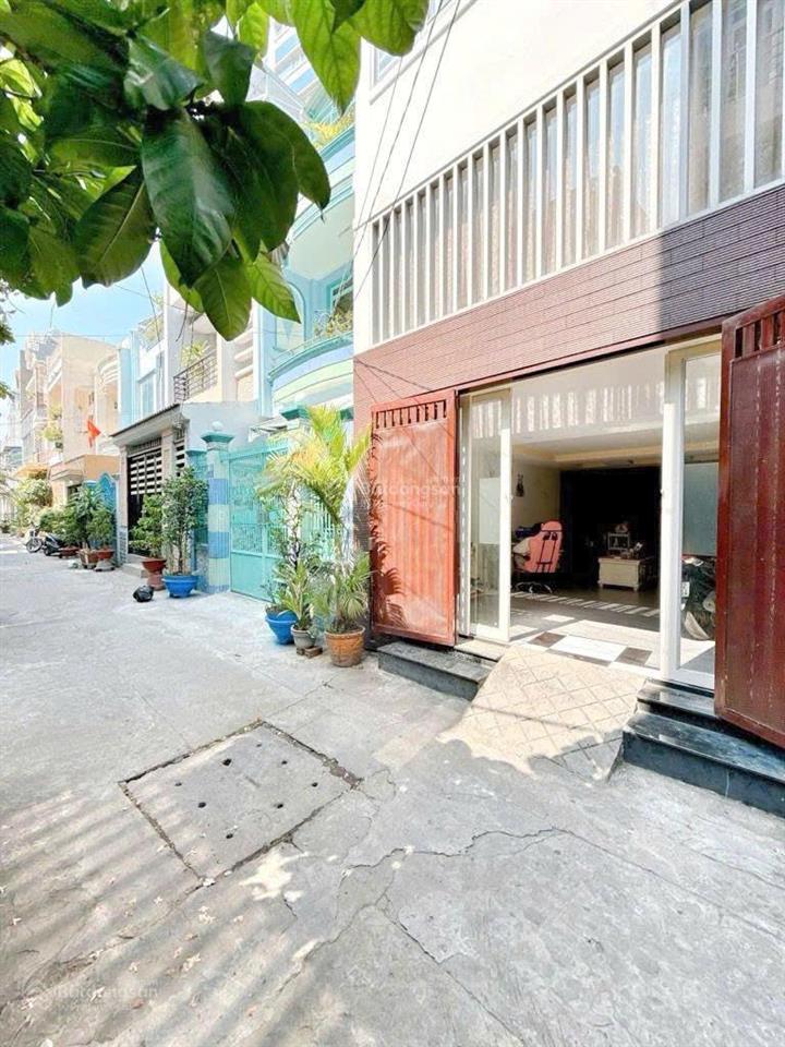 Cần bán nhanh nhà 3 tầng hẻm xe hơi  gần mt txs ngang 4.8m q7 vị trí trung tâm ở lâu dài ổn định