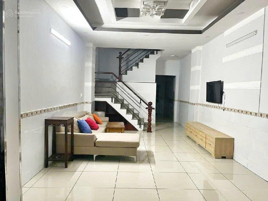 Cần bán nhà 4 tầng ô tô đỗ cửa 60m² q7 giá chỉ 8 tỷ 35
