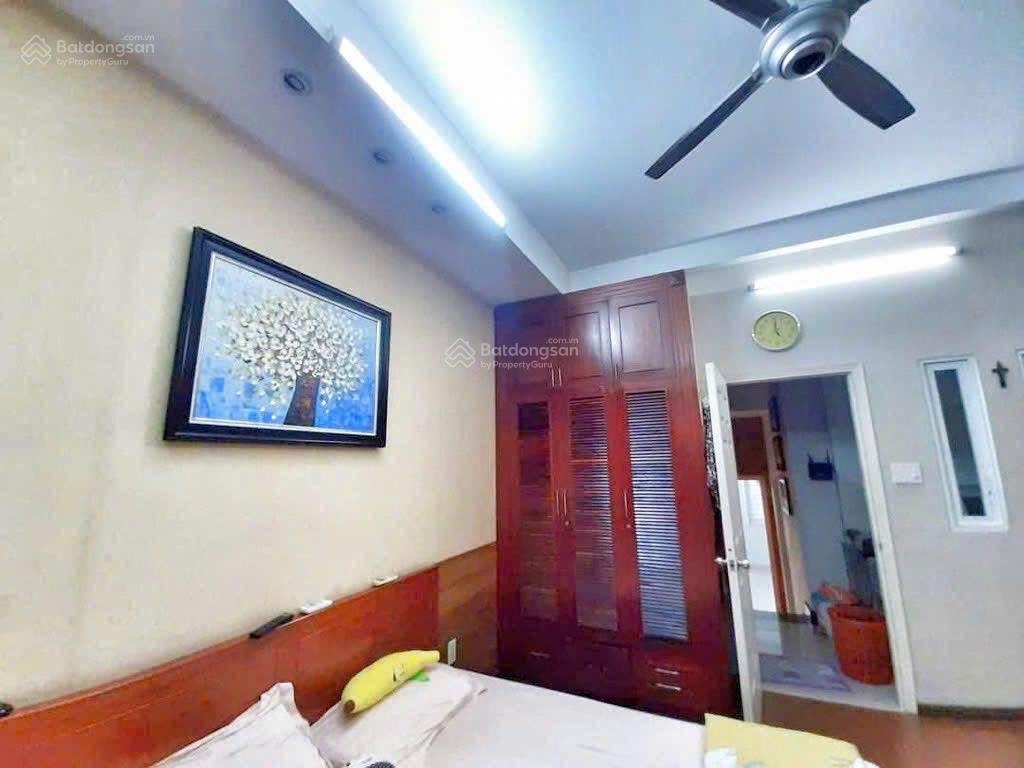 Nhà đẹp 3 tầng cách mặt tiền tân mỹ 100m 71m².