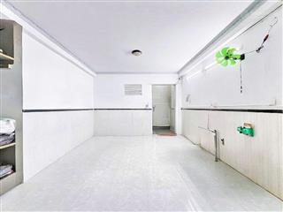 Bán nhà 4 tầng  84m²  hxh thông  q7 diện tích lớn 84m² ở cực thoải mái