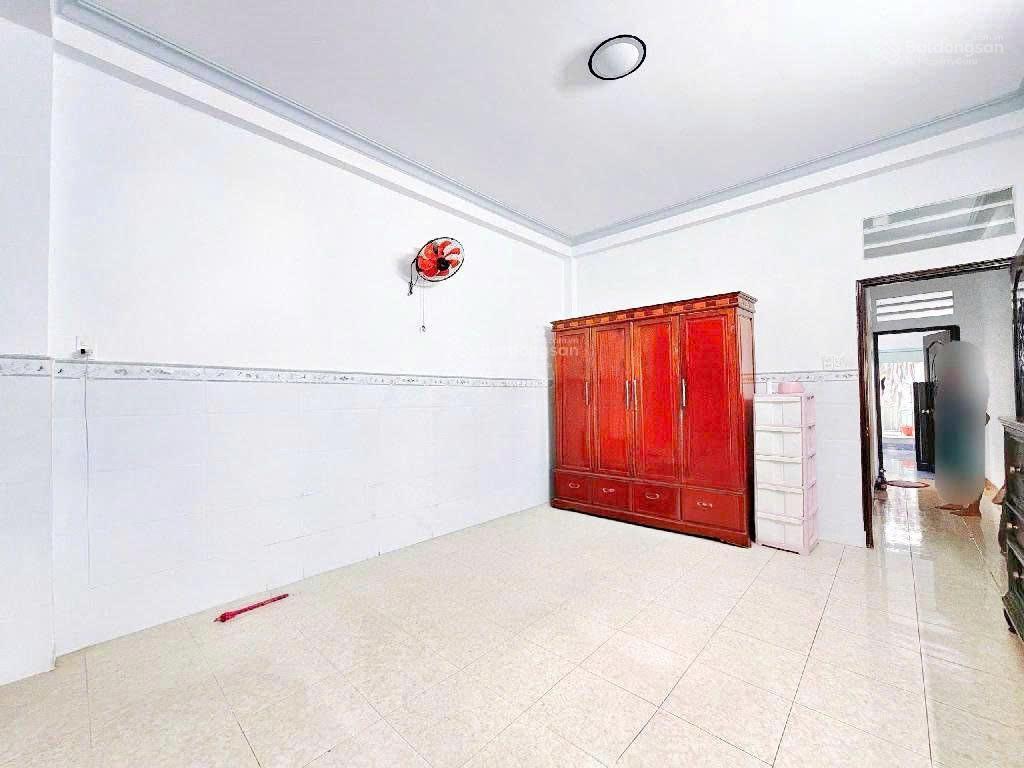 Bán nhà 4 tầng  84m²  hxh thông  q7 diện tích lớn 84m² ở cực thoải mái