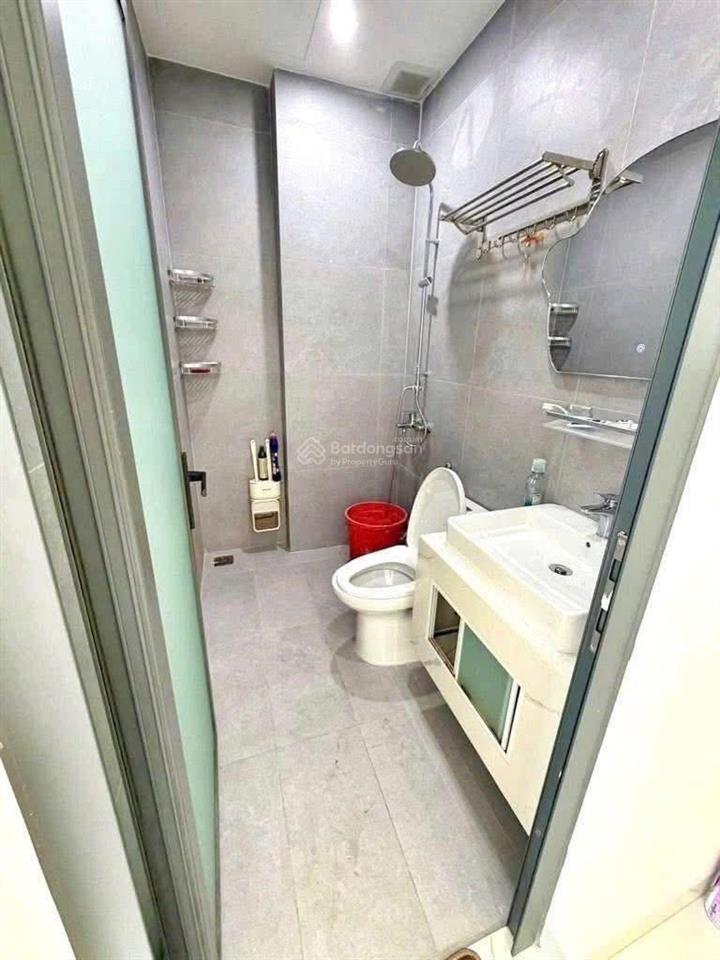Nhà đẹp full nội thất vào ở ngay lâm văn bền, q7.