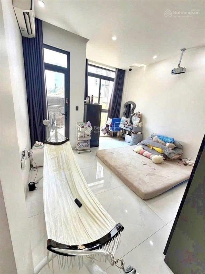 Nhà đẹp full nội thất vào ở ngay lâm văn bền, q7.