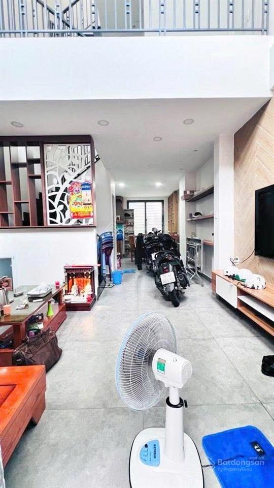 Nhà khu tân quy 4 tầng 2 mặt thoáng ngang 4.3m lê văn lương p. tân quy quận 7.