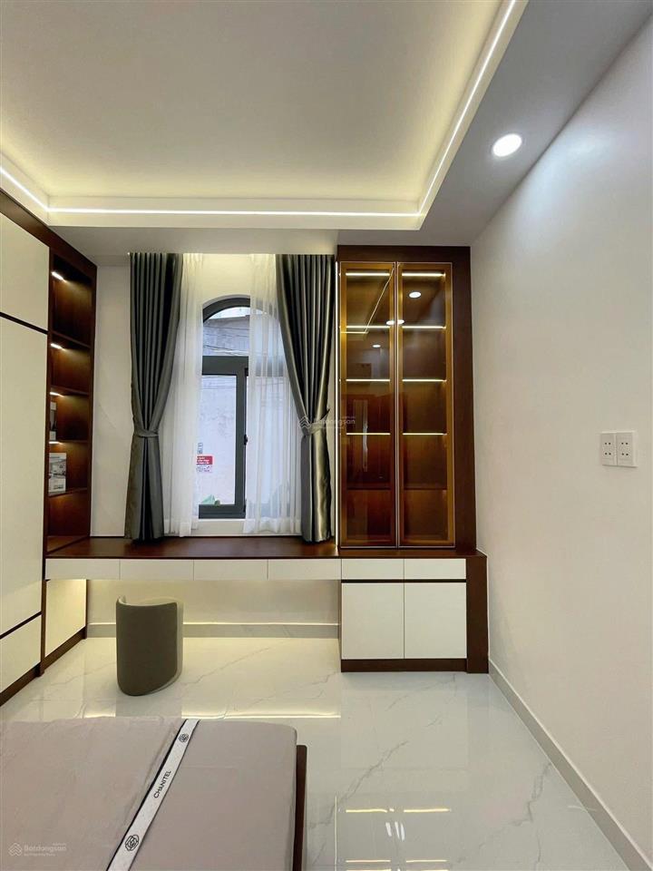 Lô góc ngang hơn 7m có dòng tiền nguyễn văn quỳ, p. phú thuận, quận 7