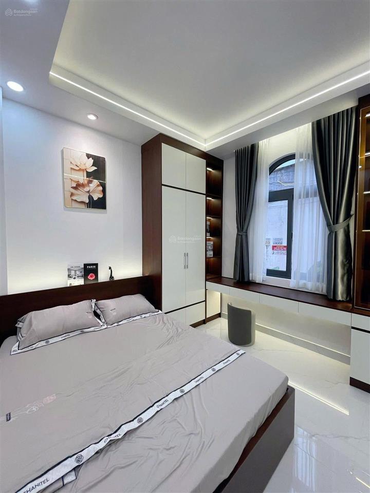 Lô góc ngang hơn 7m có dòng tiền nguyễn văn quỳ, p. phú thuận, quận 7