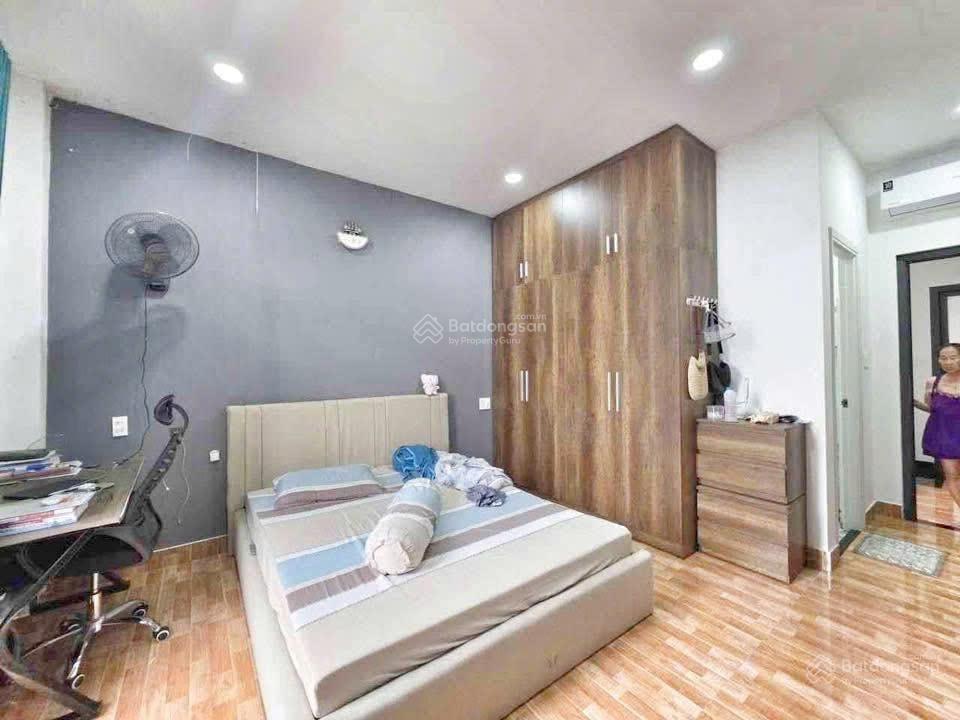 Nhà 4 tầng ngang 5m khu dân cư đồng bộ q7
