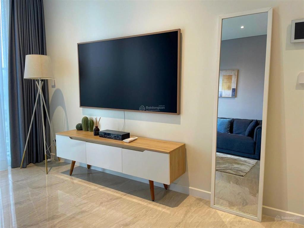 Opera cho thuê gấp căn 2pn view hoa hậu giá tốt thị trường