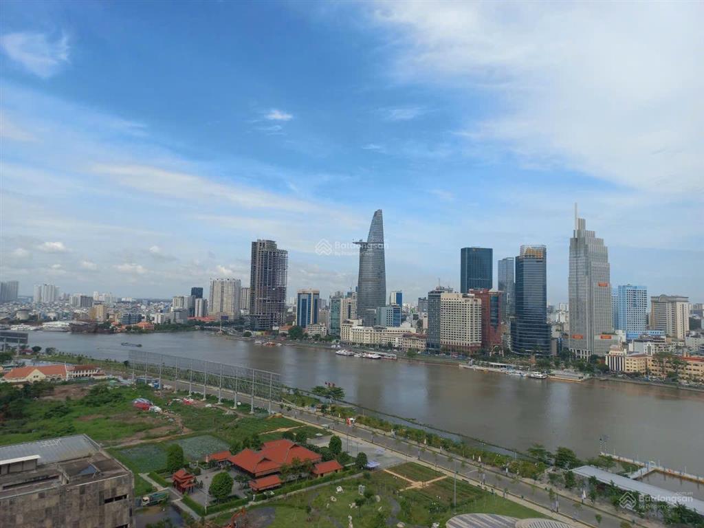 Opera cho thuê nhanh căn 2pn view hoa hậu  trực diện sông  view pháo hoa