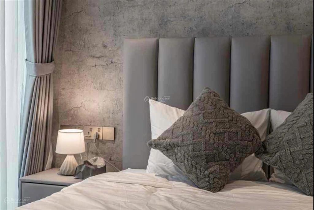 The crest bán nhanh căn studio giá tốt tầng cao siêu hiếm